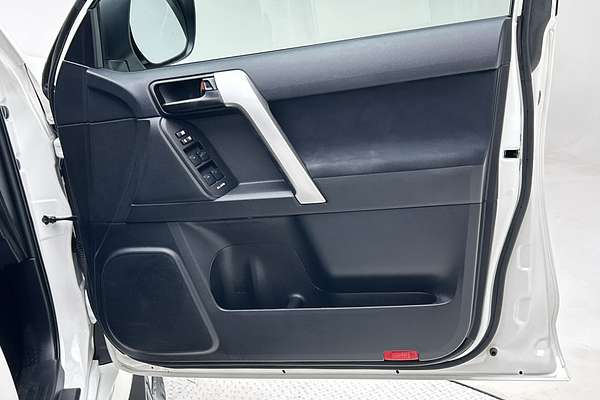 2023 Toyota Landcruiser Prado GXL GDJ150R thumb-18