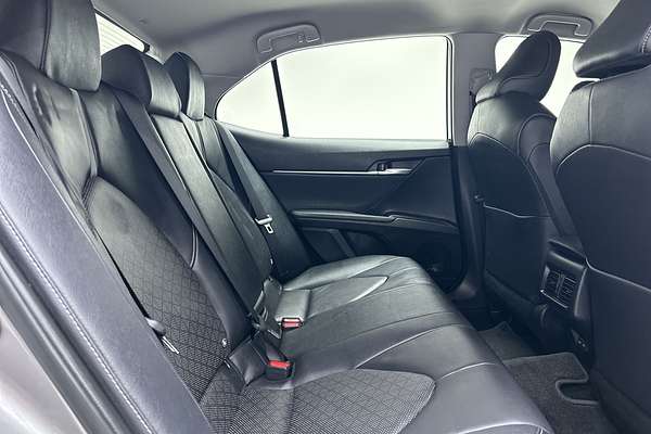 2023 Toyota Camry SX AXVH70R thumb-11