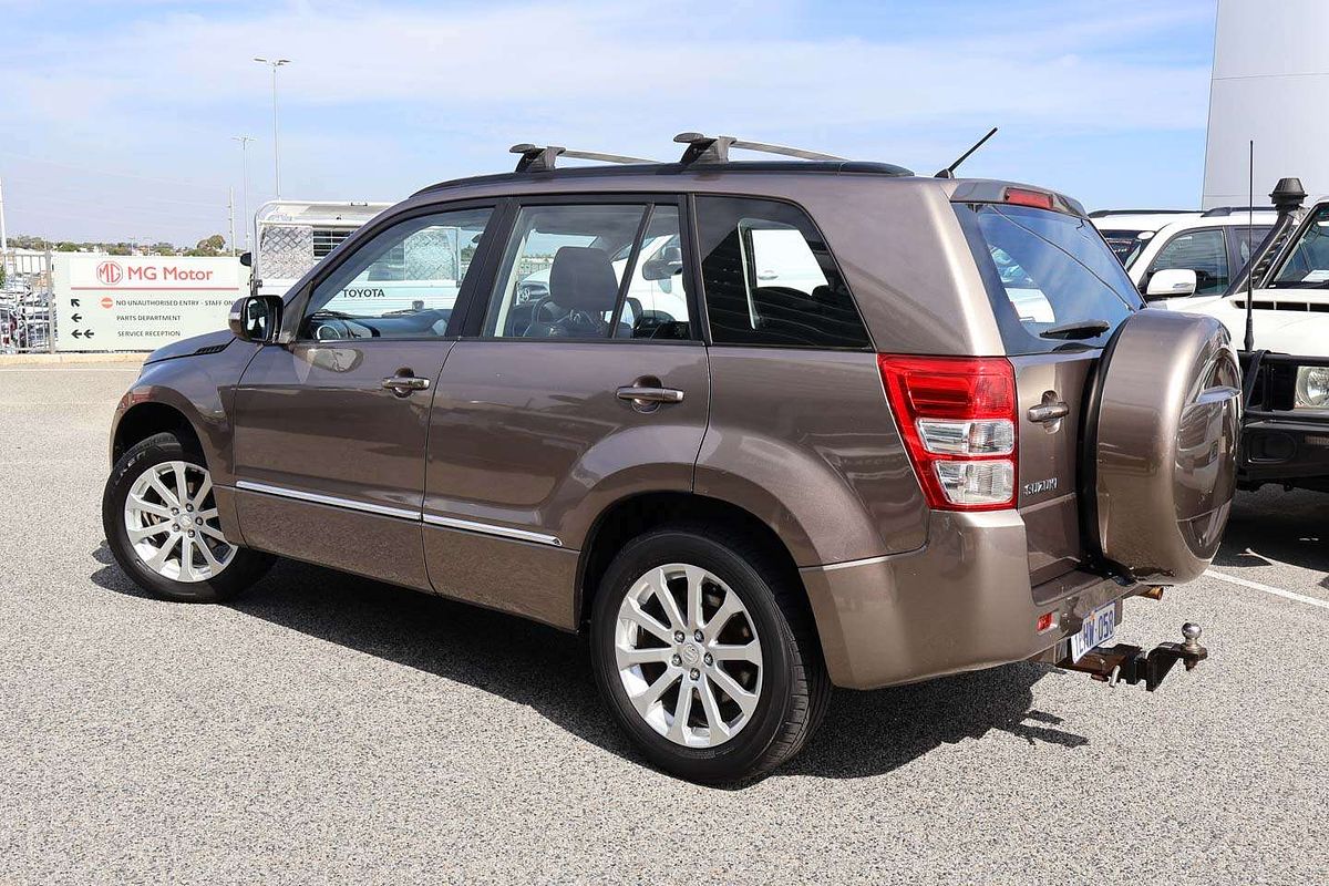 2013 Suzuki Grand Vitara Prestige JB