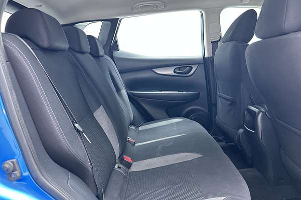 2018 Nissan QASHQAI ST J11 Series 2 thumb-11