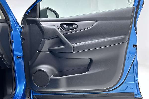 2018 Nissan QASHQAI ST J11 Series 2 thumb-18