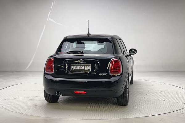 2020 MINI Hatch Cooper F55 LCI thumb-6