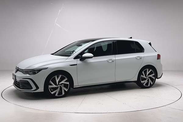 2023 Volkswagen Golf 110TSI R-Line 8 thumb-3