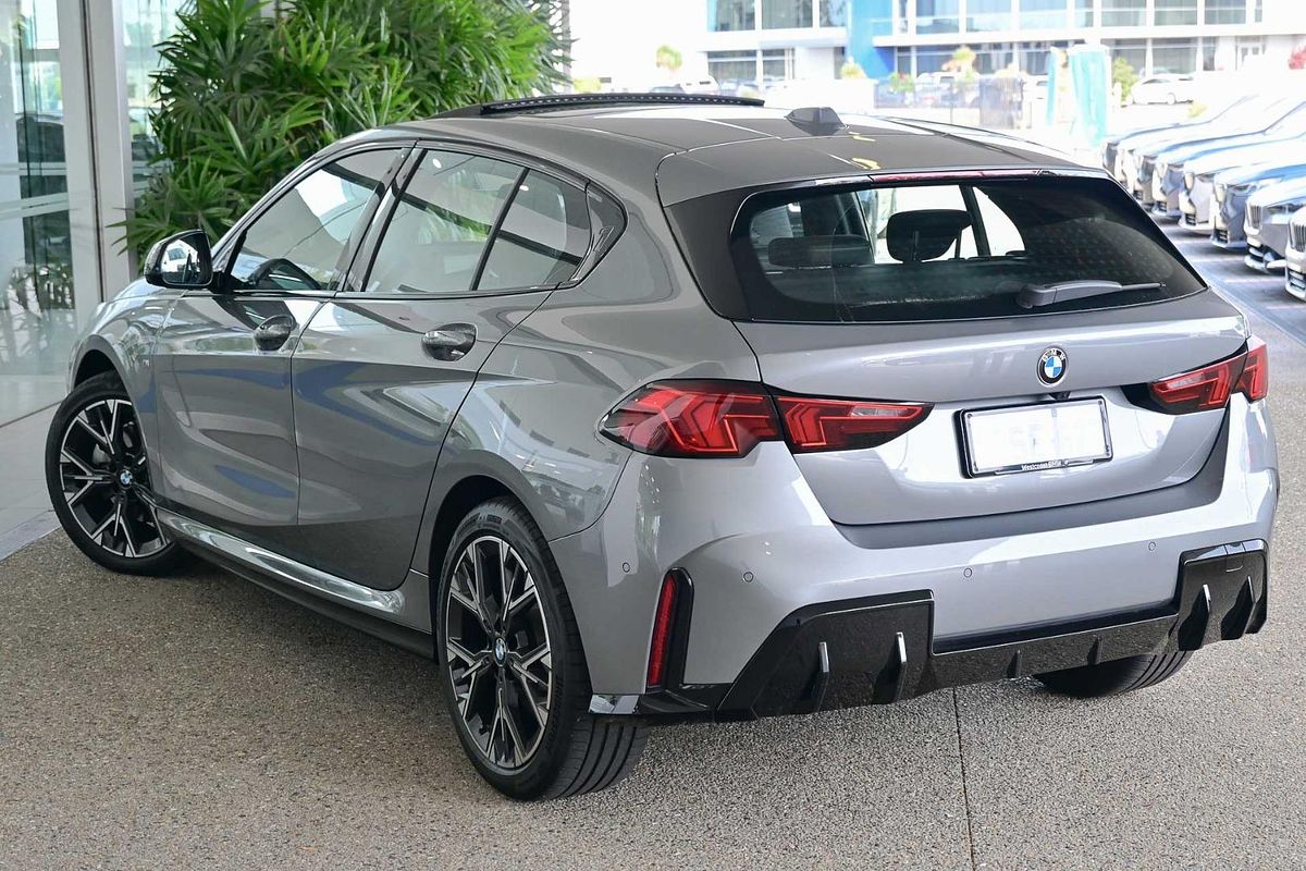 2025 BMW 1 Series 118 M Sport F70