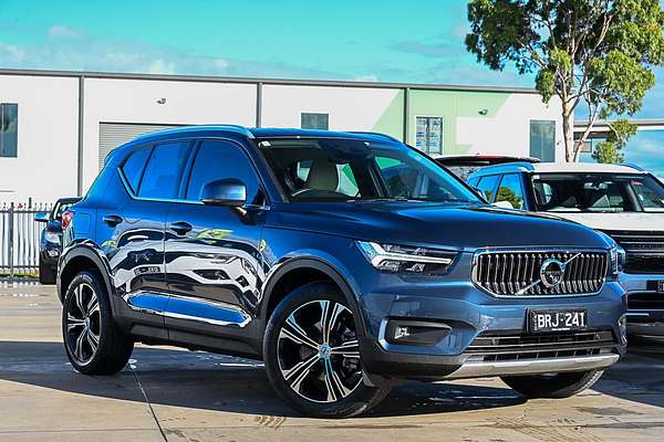 2021 Volvo XC40 T4 Inscription
