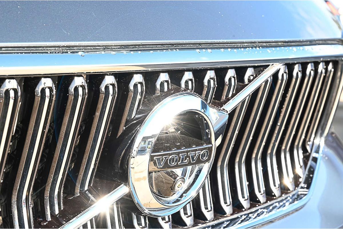 2021 Volvo XC40 T4 Inscription