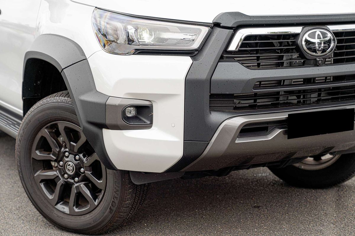2025 Toyota Hilux