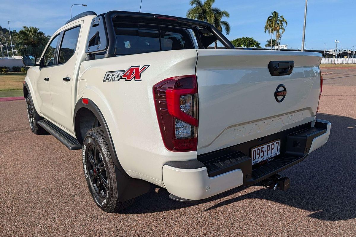 2025 Nissan Navara PRO-4X D23 4X4