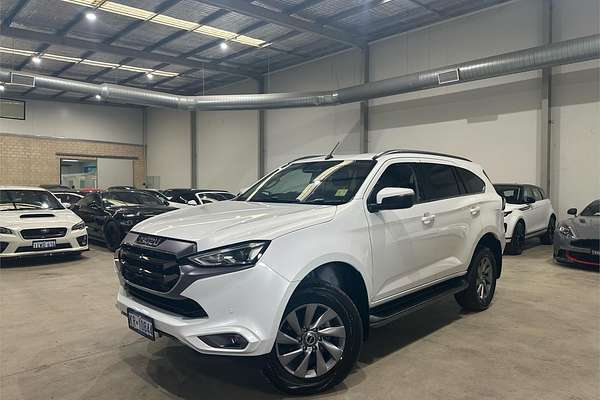 2024 Isuzu MU-X LS-U MY24