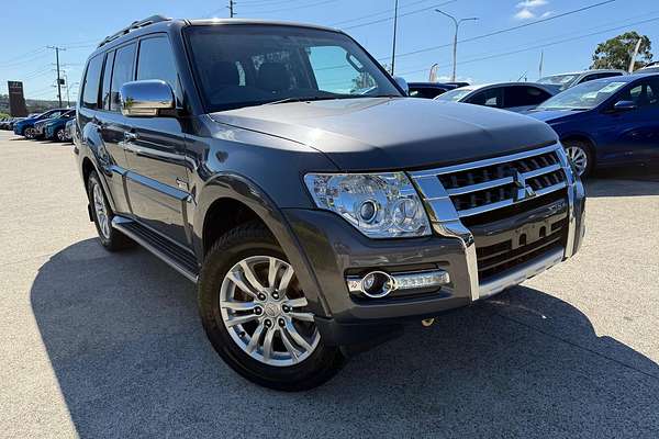 2015 Mitsubishi Pajero GLX NX