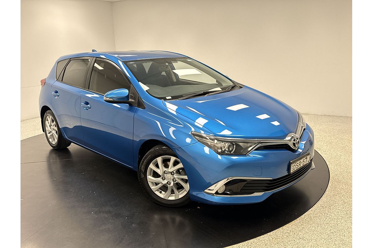 2017 Toyota Corolla Ascent Sport ZRE182R