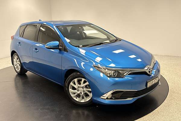 2017 Toyota Corolla Ascent Sport ZRE182R