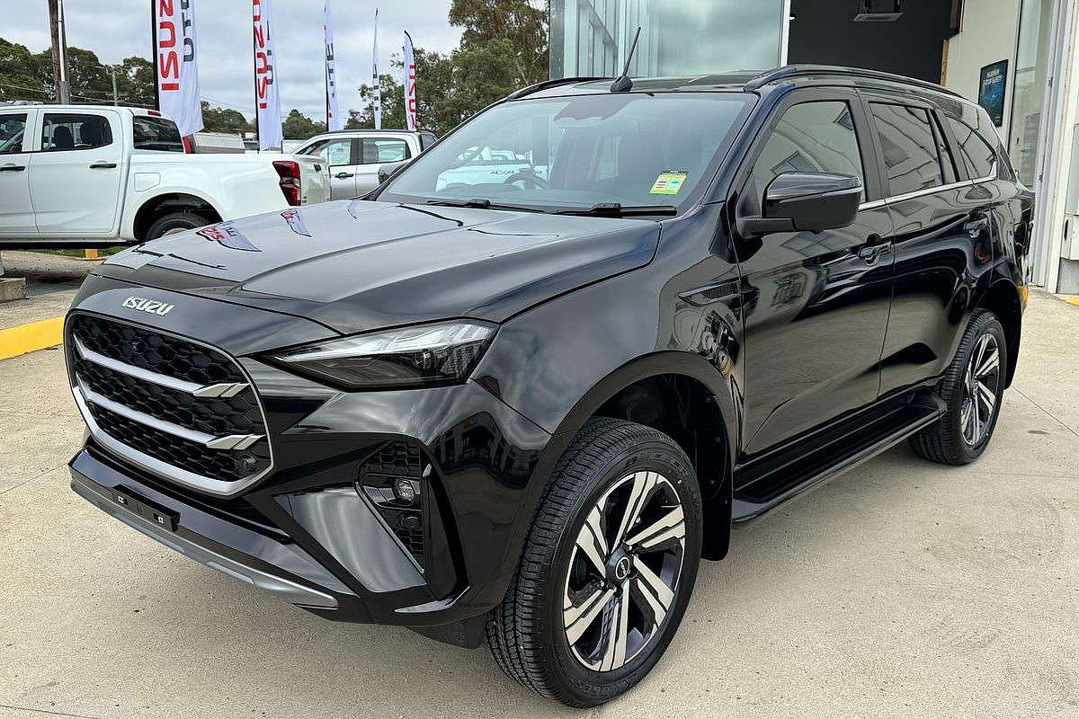 2025 Isuzu MU-X LS-T