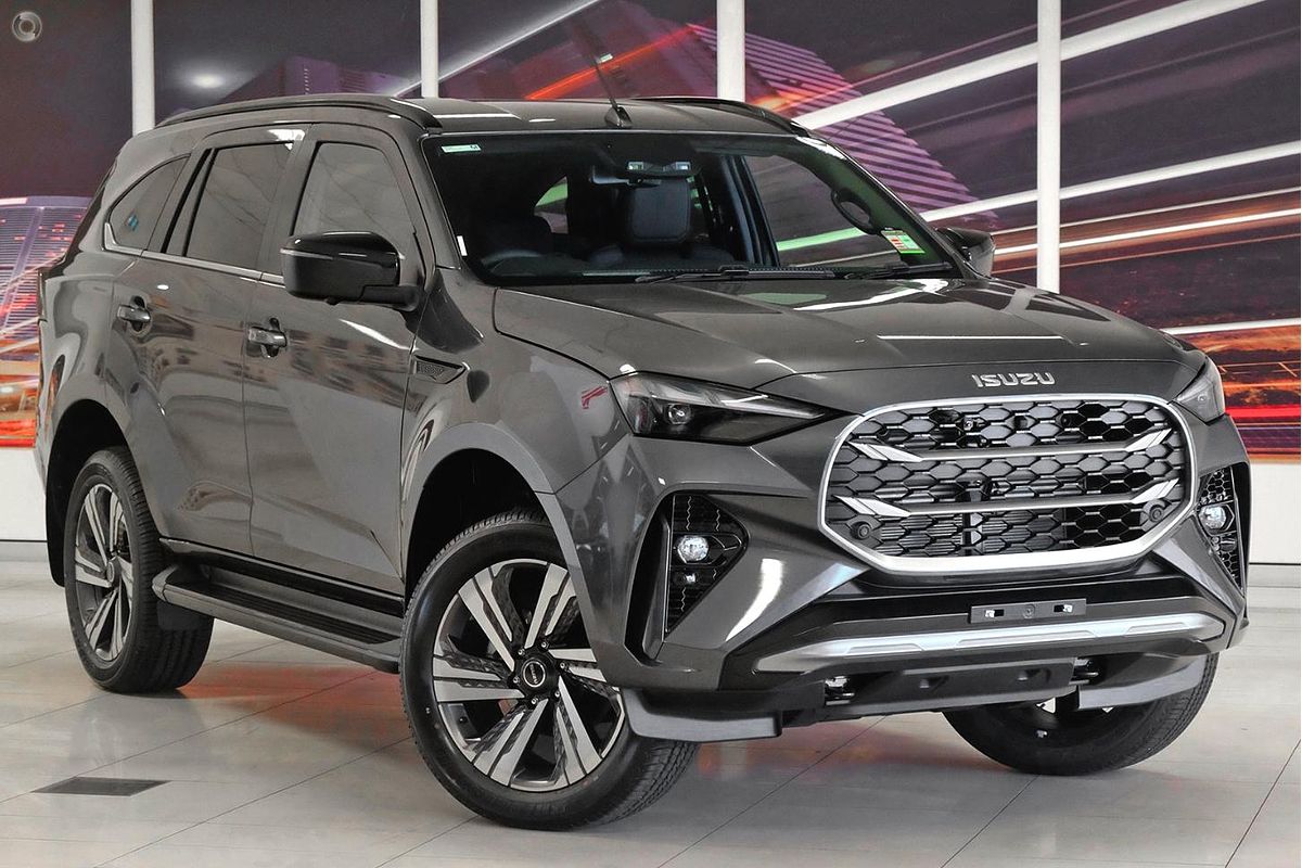 2026 Isuzu MU-X LS-T