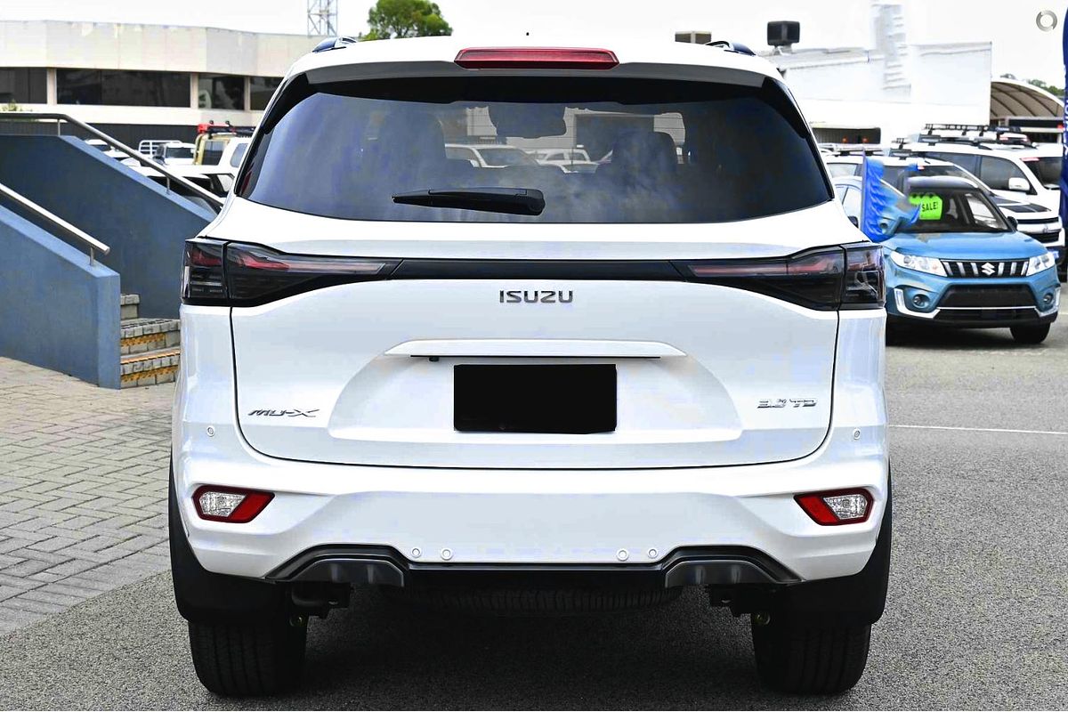 2026 Isuzu MU-X LS-T
