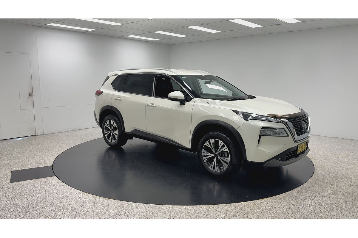 2022 Nissan X-TRAIL ST-L T33