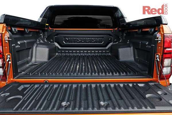 2026 Mitsubishi Triton GSR MV 4X4 thumb-7