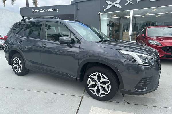 2023 Subaru Forester 2.5i 50 Years Edition S5