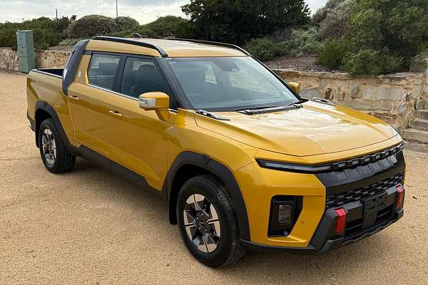 2026 KGM Musso EV AWD O100 4X4 thumb-15