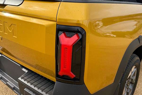 2026 KGM Musso EV AWD O100 4X4 thumb-23