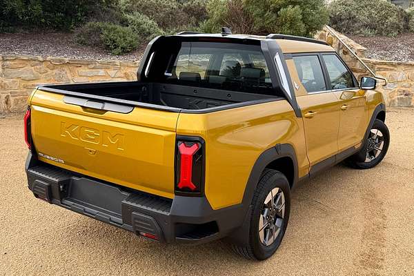 2026 KGM Musso EV AWD O100 4X4 thumb-27