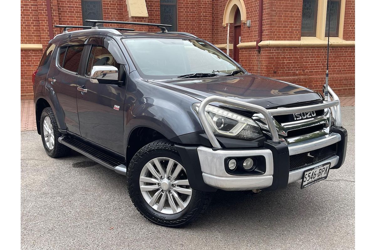 2017 Isuzu MU-X LS-T