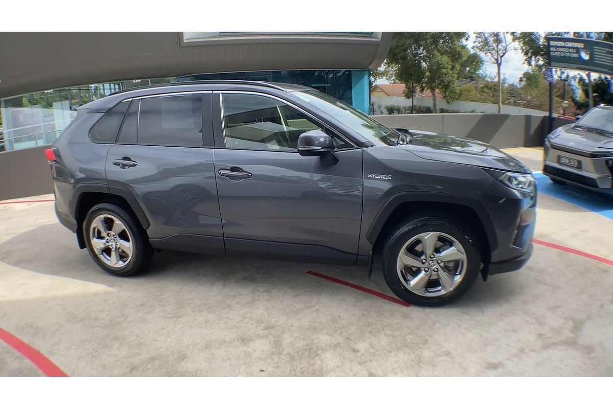 2020 Toyota RAV4 GXL AXAH52R