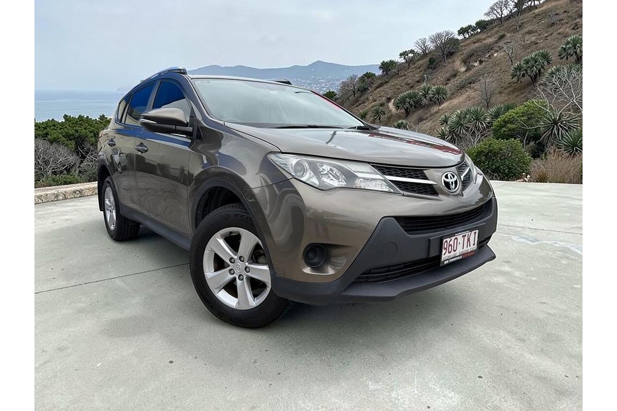 2013 Toyota RAV4 GX ASA44R
