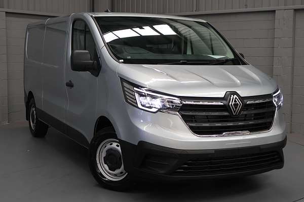 2025 Renault Trafic Pro X82 LWB Low Roof