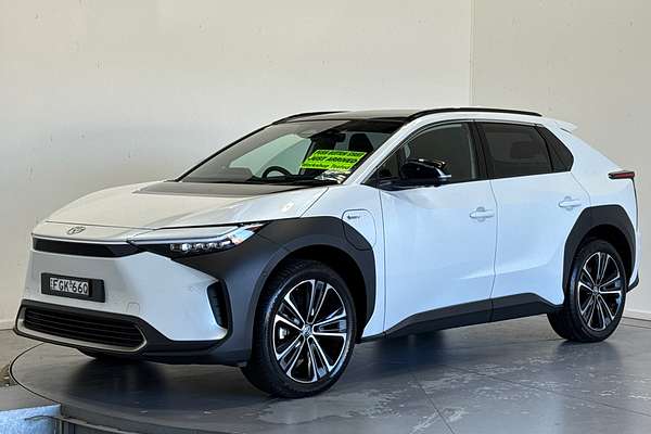 2023 Toyota bZ4X YEAM15R