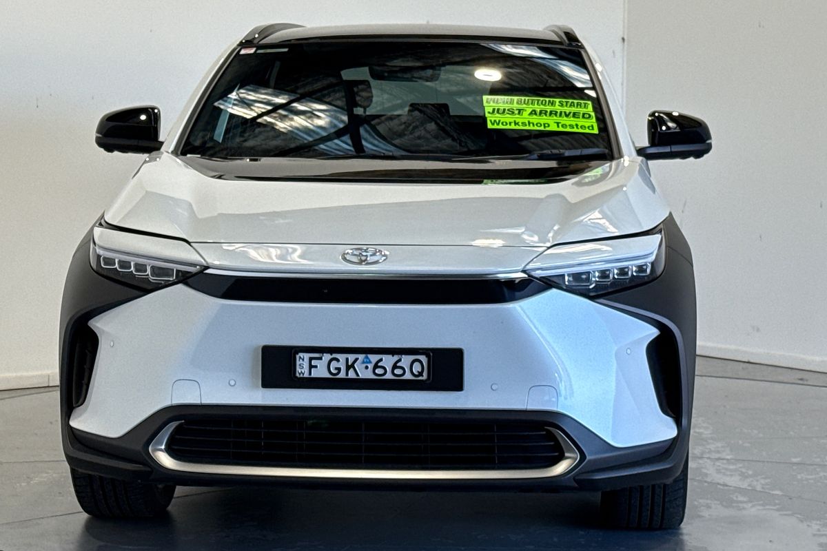 2023 Toyota bZ4X YEAM15R