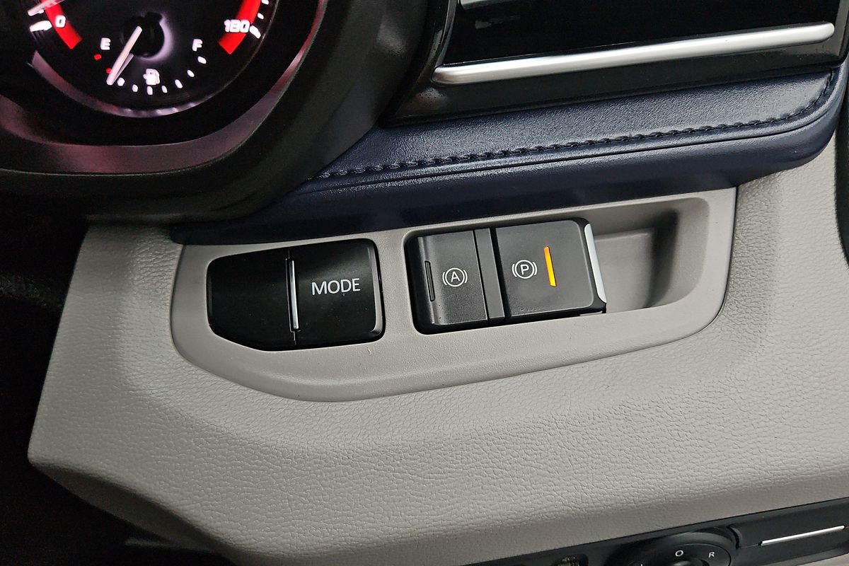 2026 LDV Deliver 9 LWB Mid Roof LWB Mid Roof