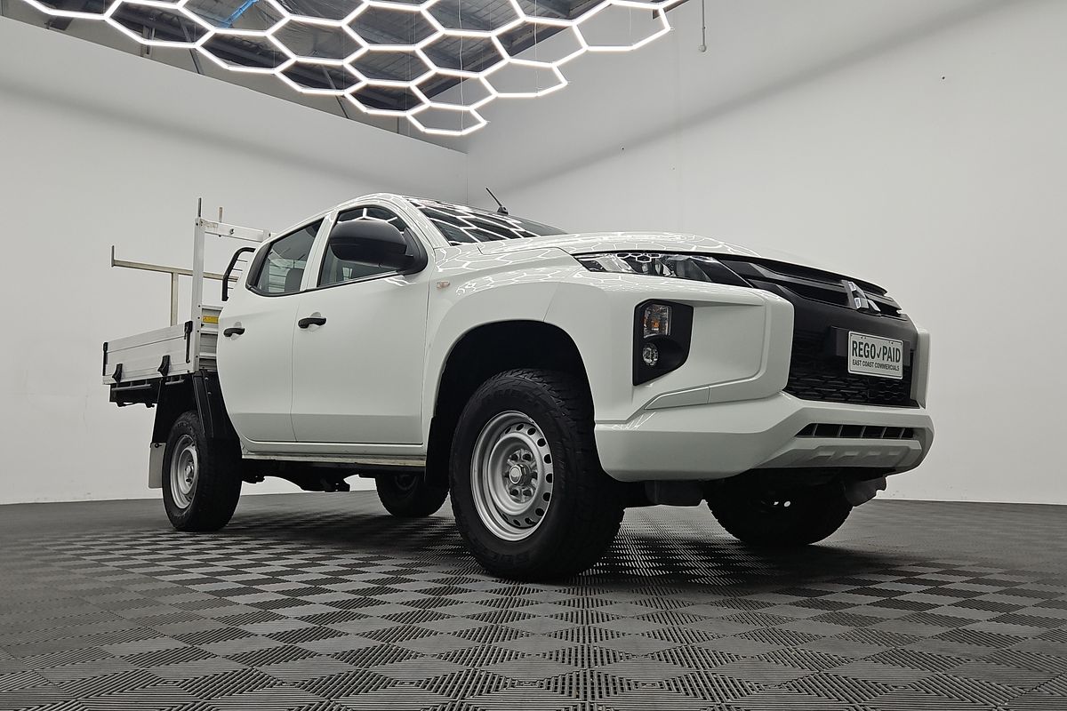 2022 Mitsubishi Triton GLX MR 4X4