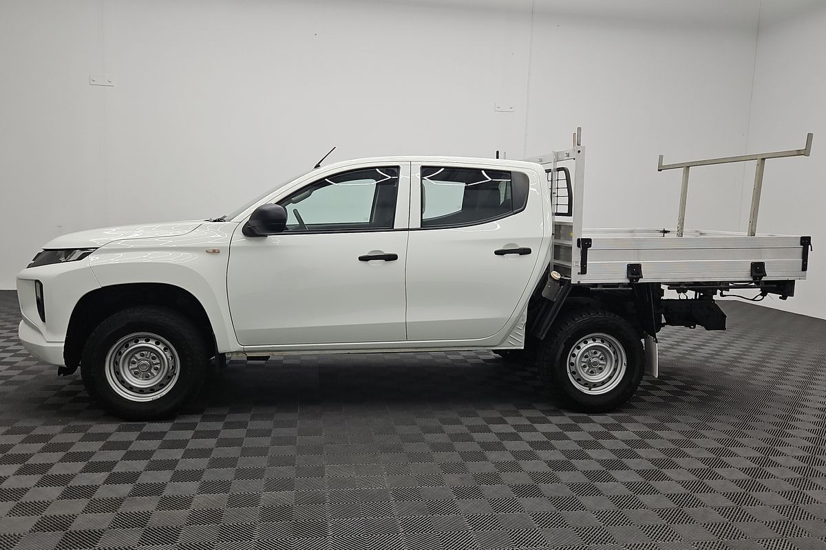 2022 Mitsubishi Triton GLX MR 4X4