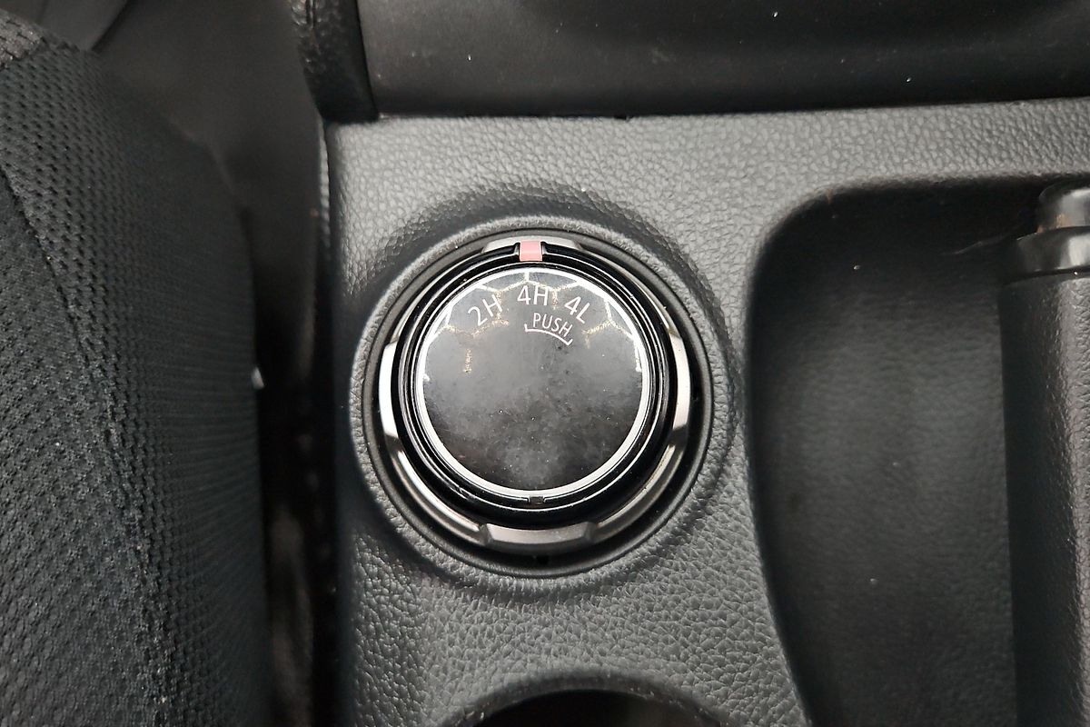 2022 Mitsubishi Triton GLX MR 4X4