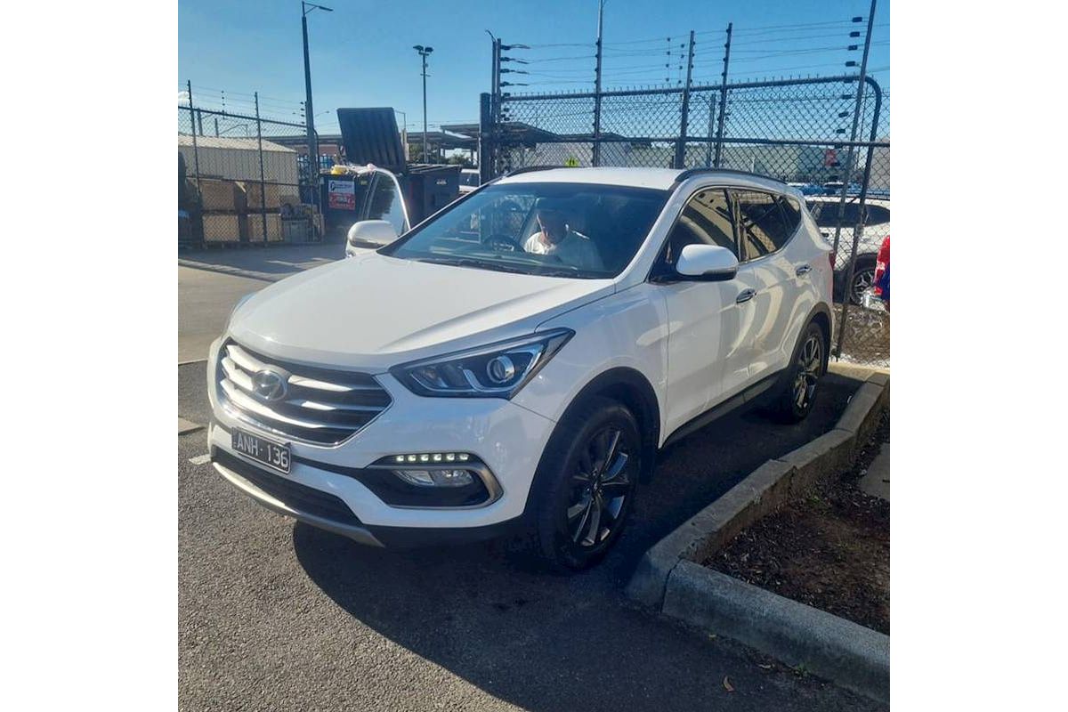 2017 Hyundai Santa Fe Active X DM3 Series II