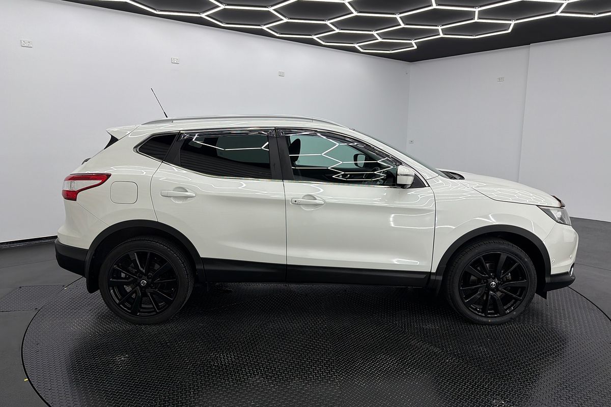 2016 Nissan QASHQAI Ti J11