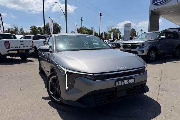 2024 Kia K4 Sport+ CL4m