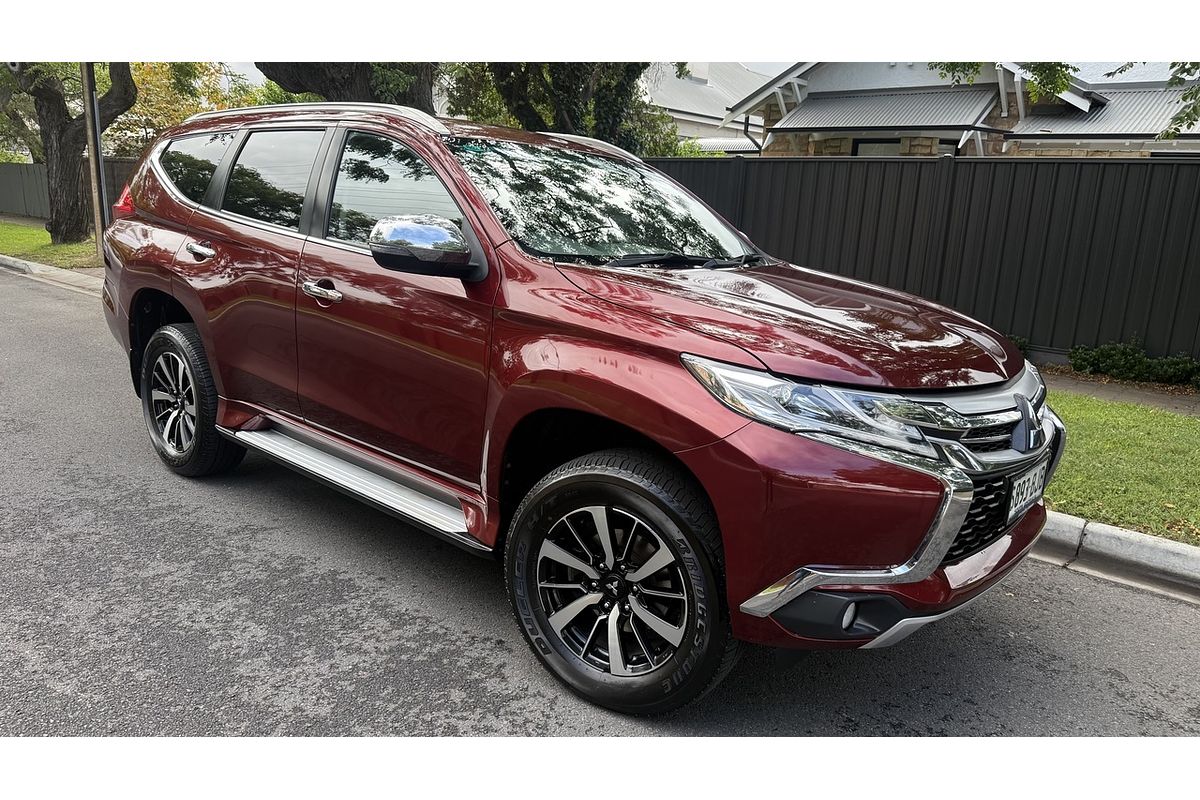 2016 Mitsubishi Pajero Sport GLX QE