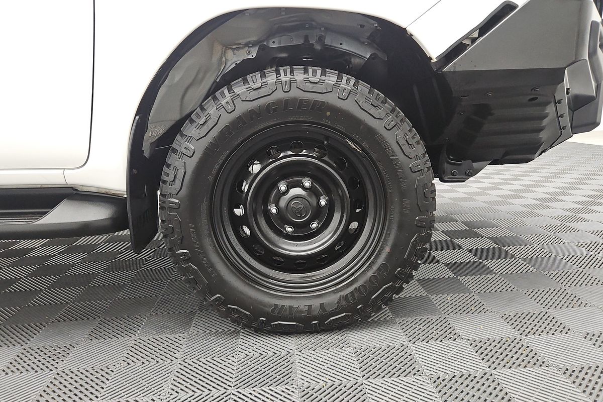 2023 Toyota Hilux SR GUN126R 4X4