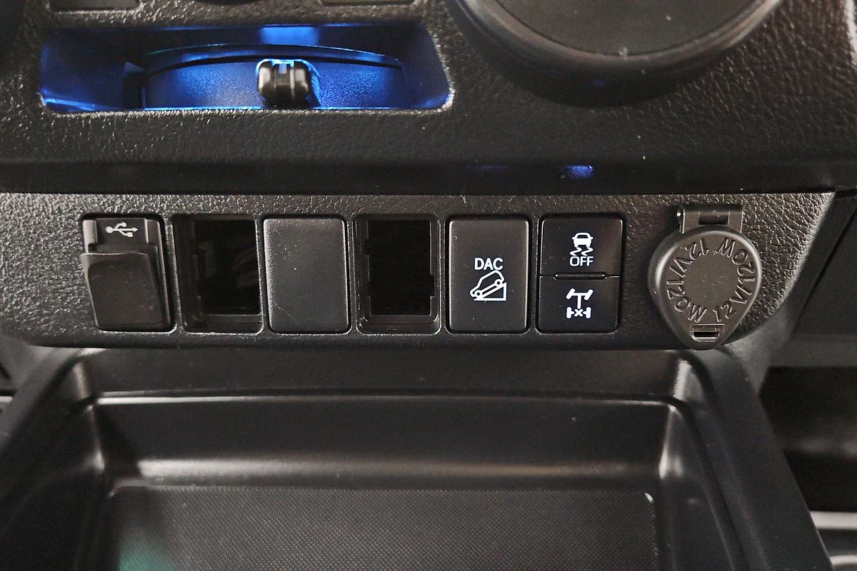 2023 Toyota Hilux SR GUN126R 4X4