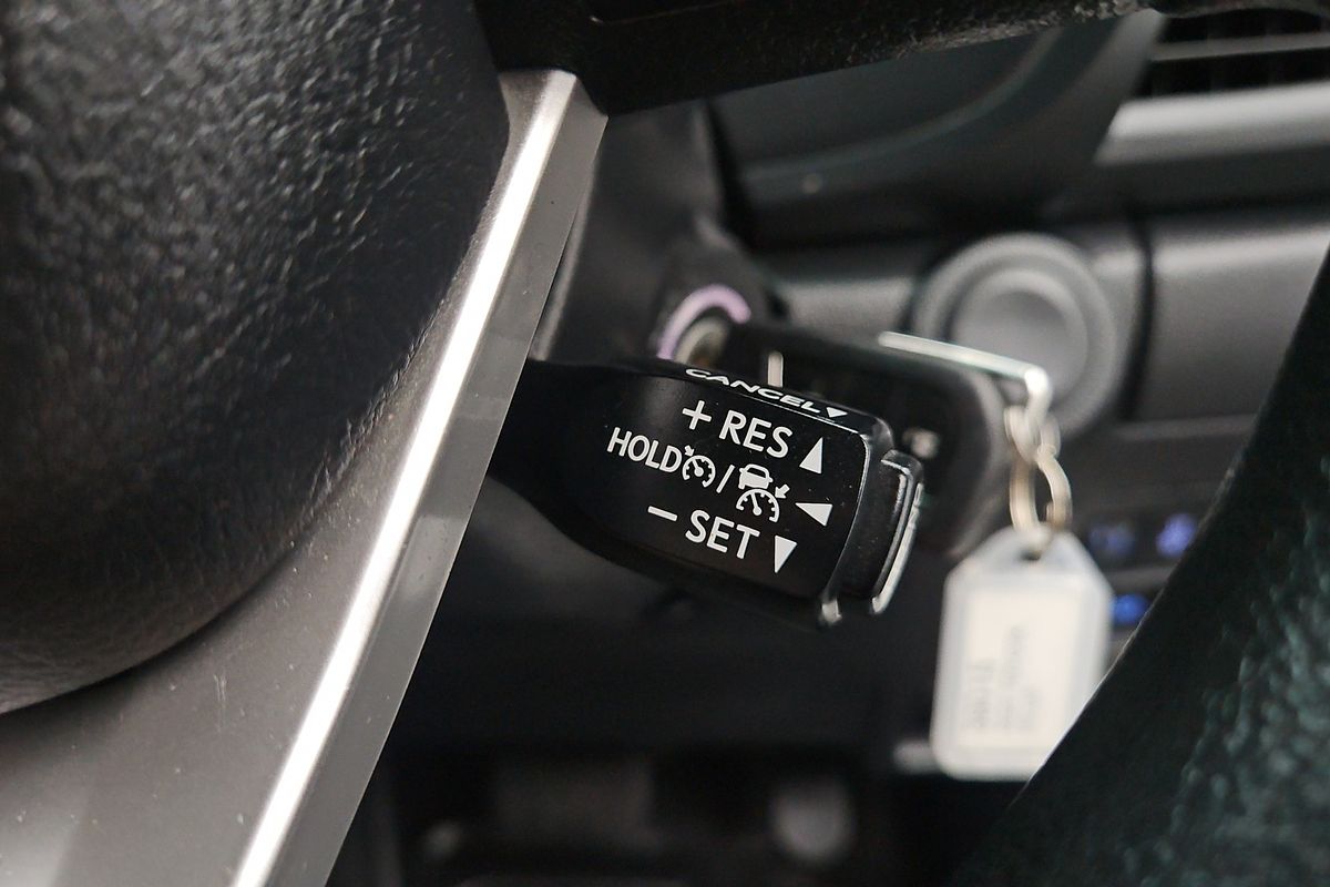 2023 Toyota Hilux SR GUN126R 4X4