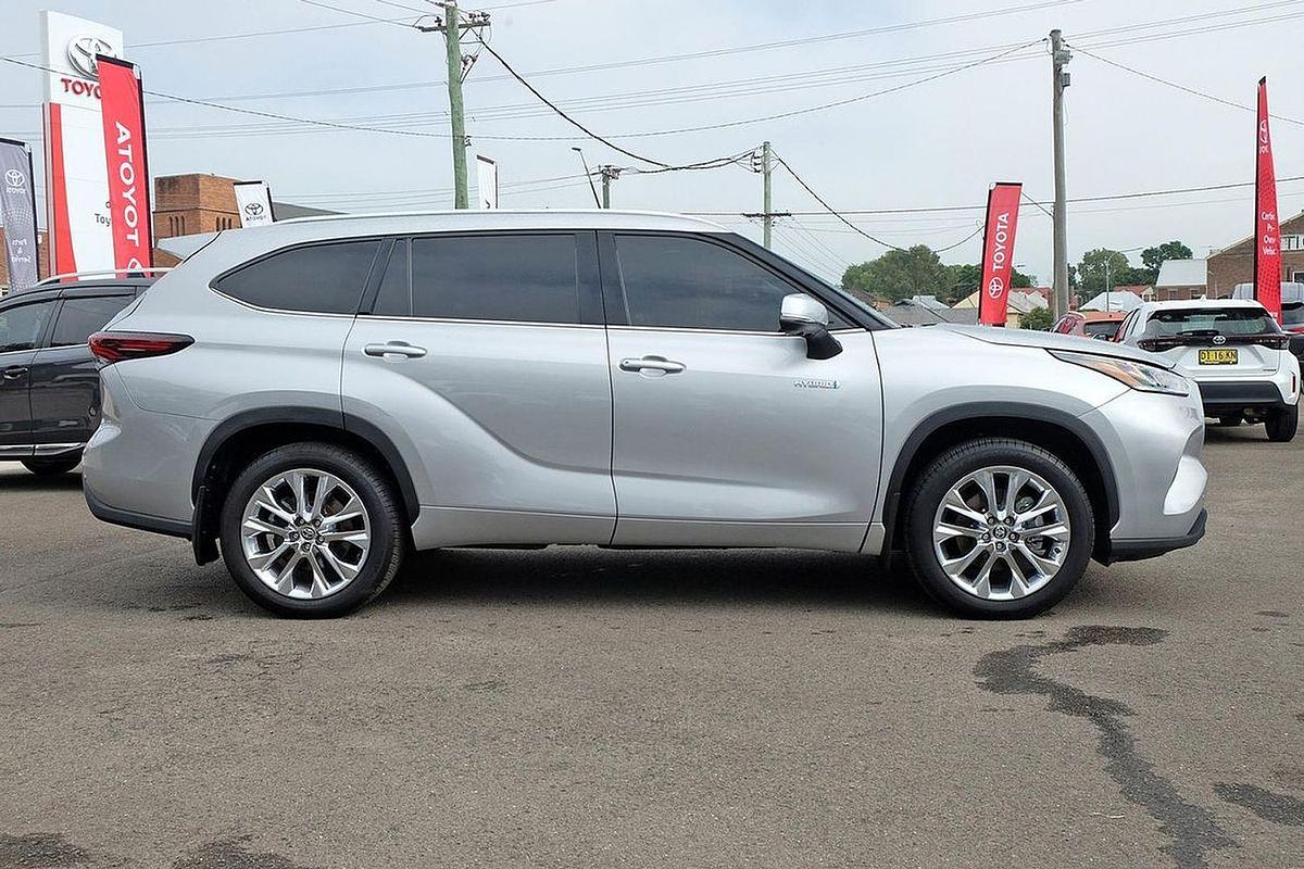 2024 Toyota Kluger Grande AXUH78R