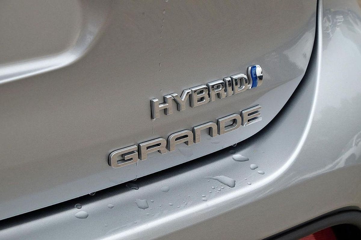 2024 Toyota Kluger Grande AXUH78R