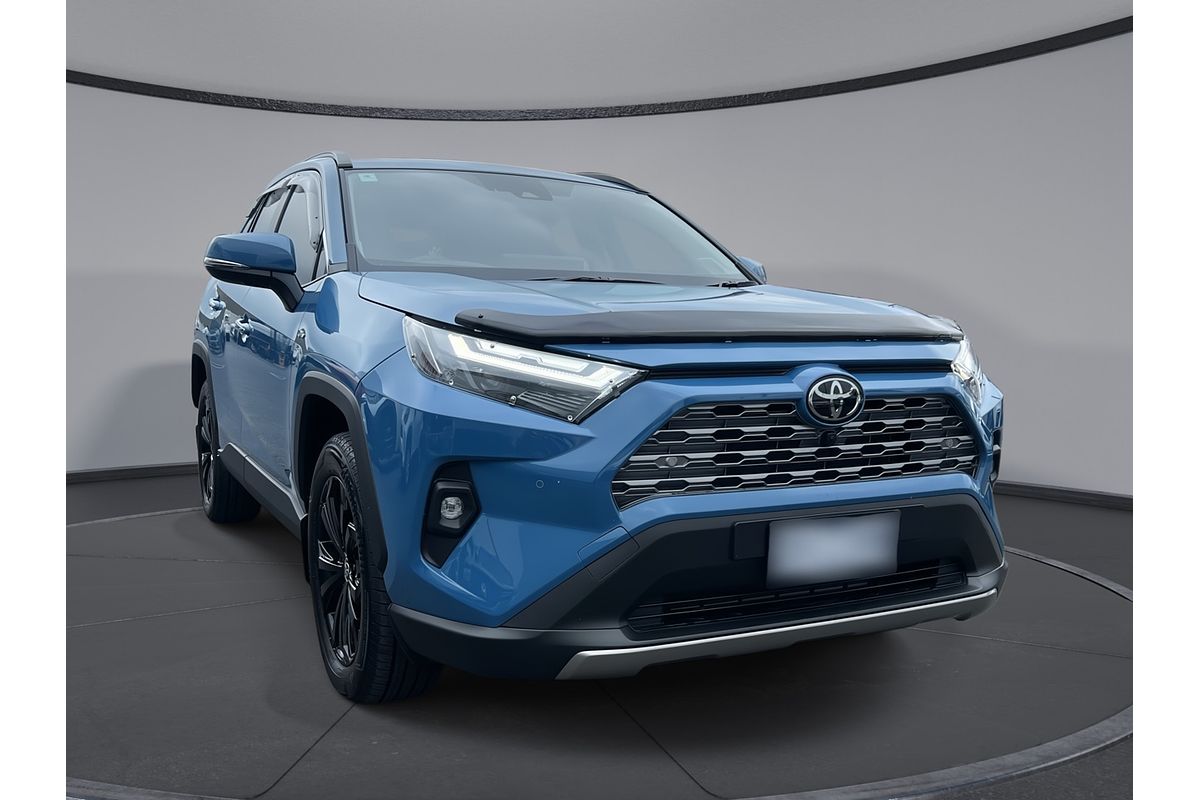 2025 Toyota RAV4 Cruiser AXAH52R