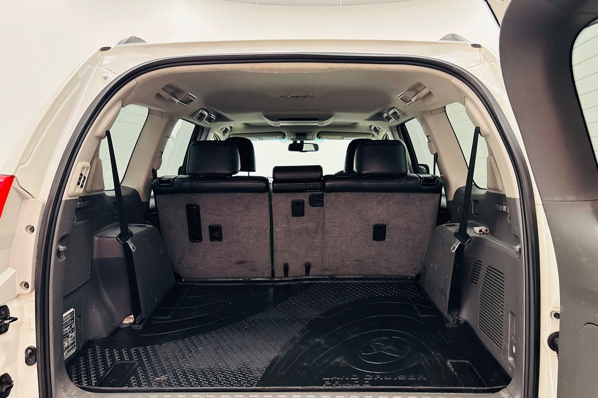 Prado Kakadu 3.0L T Diesel Automatic Wagon