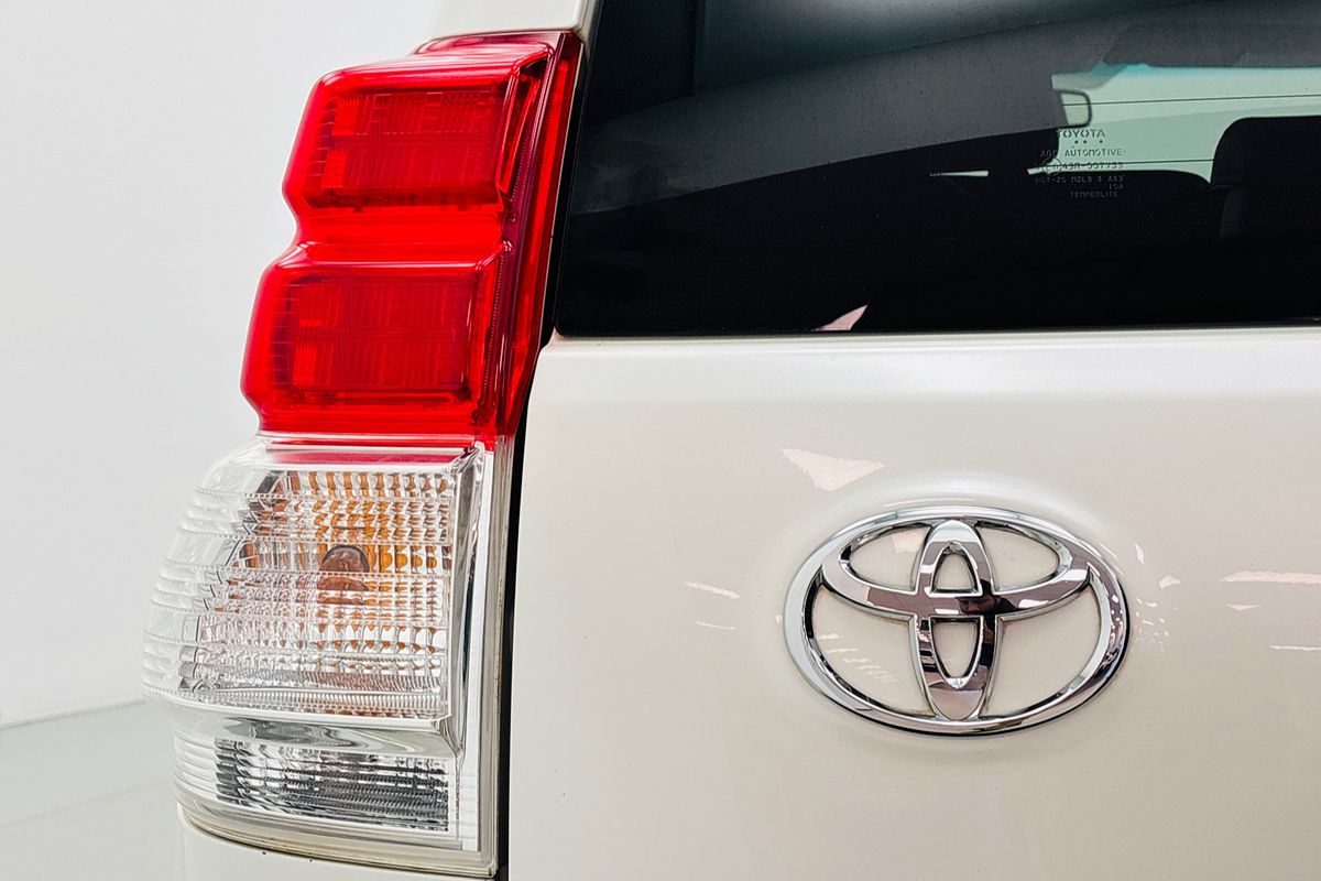 Prado Kakadu 3.0L T Diesel Automatic Wagon