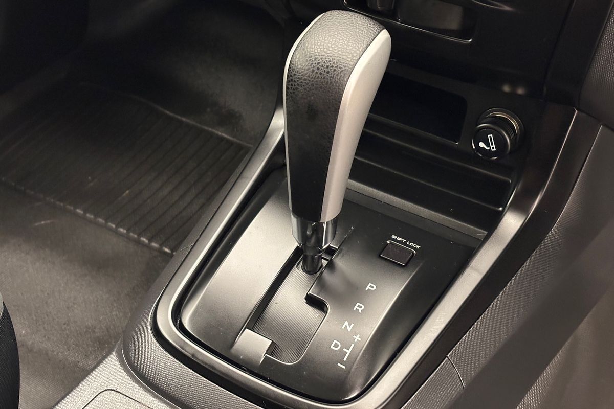 2019 ISUZU D-MAX EX (4x4) MAN C/CHAS DT4