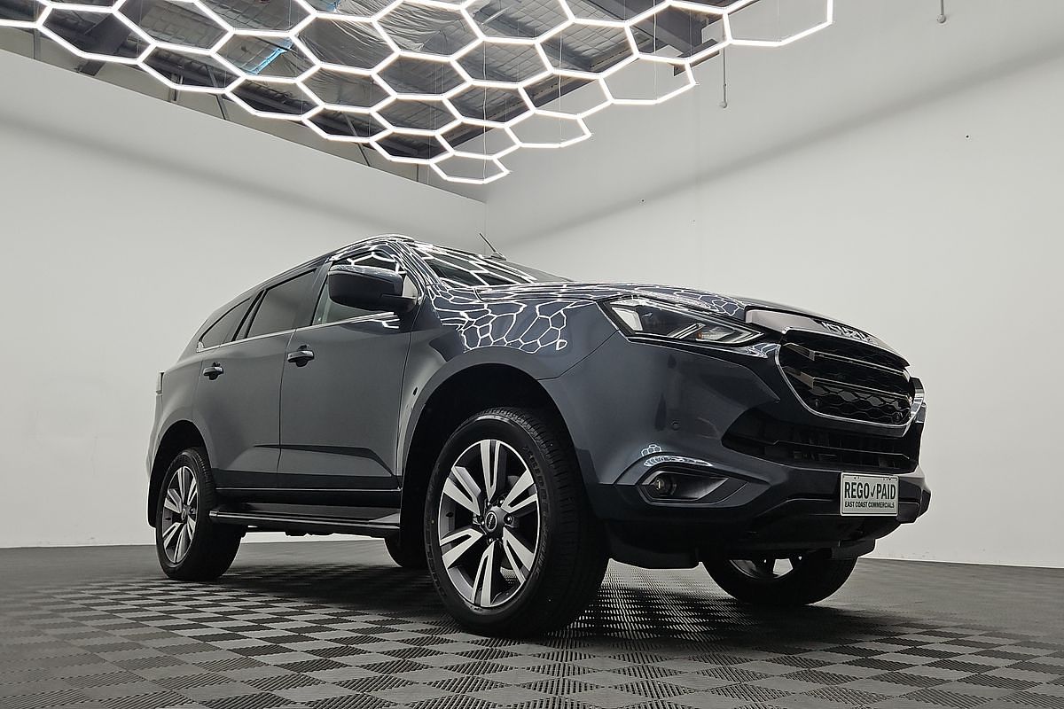 2023 Isuzu MU-X LS-T