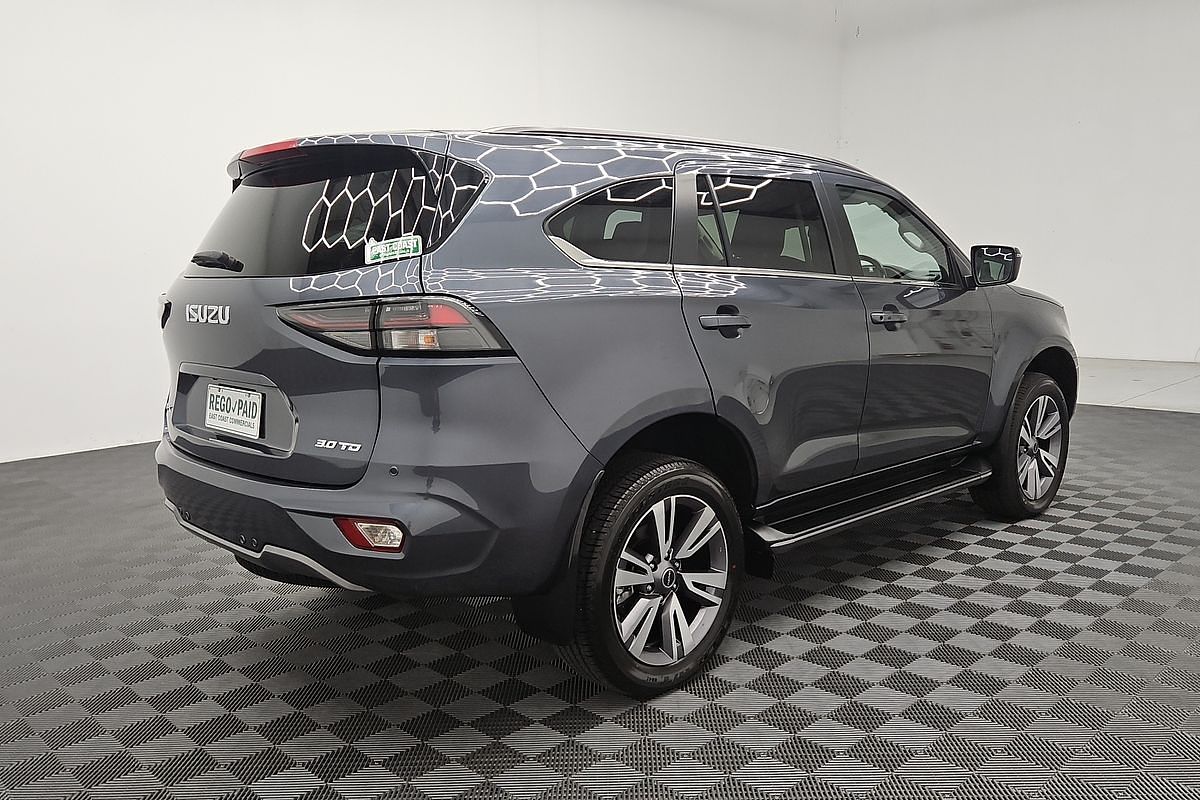 2023 Isuzu MU-X LS-T